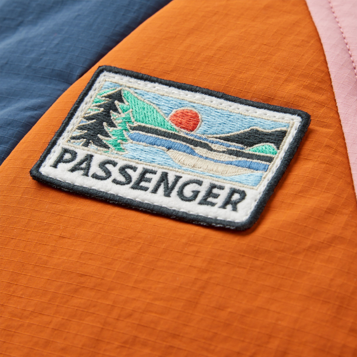Passenger Women's Ocean 2.0 Recycled Insulated Half Zip Jacket Dark Denim/Sunset Orange / X-Small-Dark Denim/Sunset Orange / Small-Dark Denim/Sunset Orange / Medium-Dark Denim/Sunset Orange / Large-Dark Denim/Sunset Orange / X-Large #- 53 Degrees North 