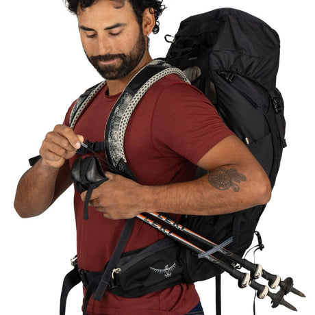 Osprey Stratos 36 Hiking Backpack Raven Black - 53 Degrees North 