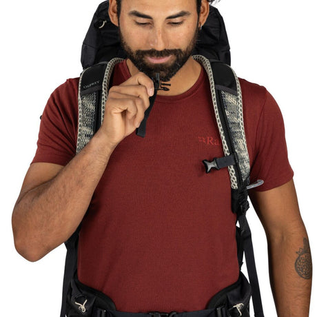Osprey Stratos 36 Hiking Backpack Raven Black - 53 Degrees North 