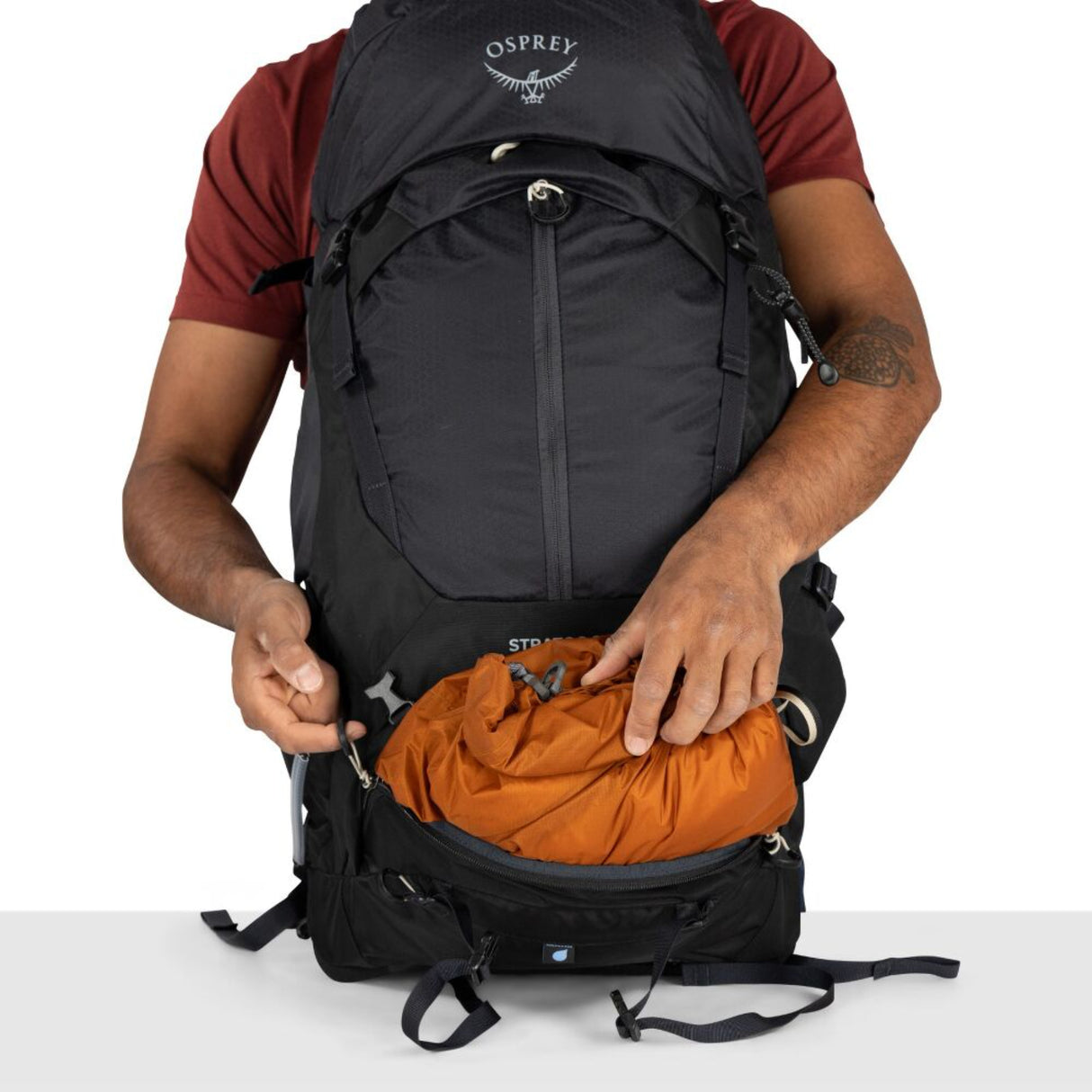 Osprey Stratos 36 Hiking Backpack Raven Black - 53 Degrees North 