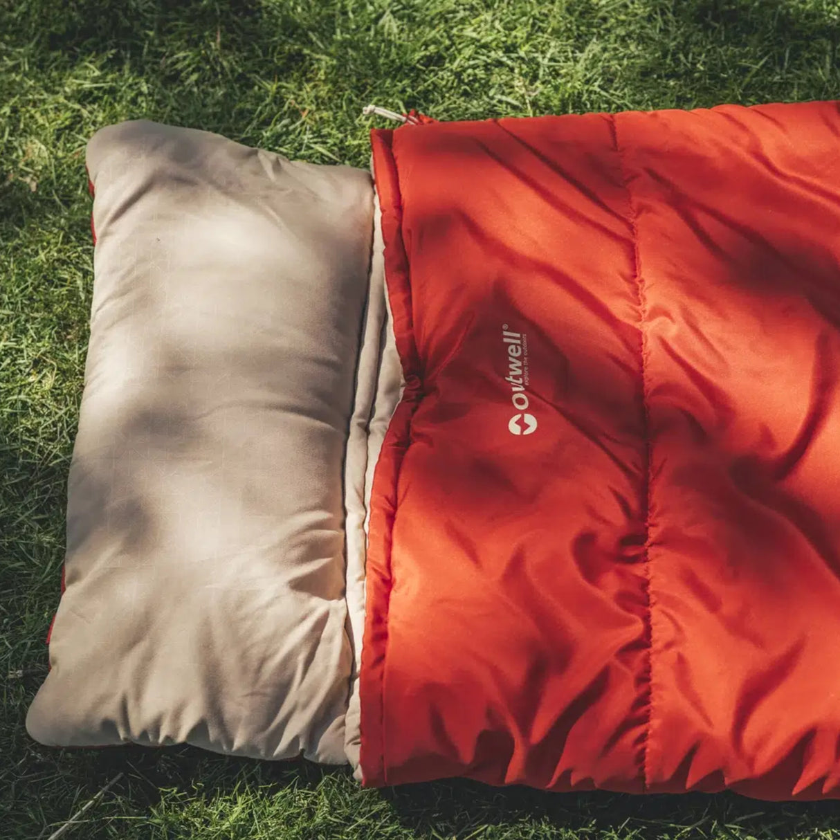 Outwell Contour Lux Sleeping Bag Red-Deep Blue - 53 Degrees North 