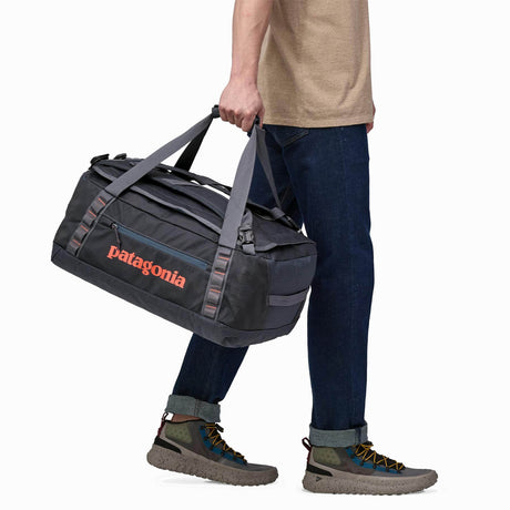 Patagonia Black Hole Duffel 40L Smolder Blue/Amanita Red - 53 Degrees North