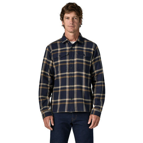 Patagonia Men's Fjord Flannel Shirt Crossing/New Navy / Small - 53 Degrees North