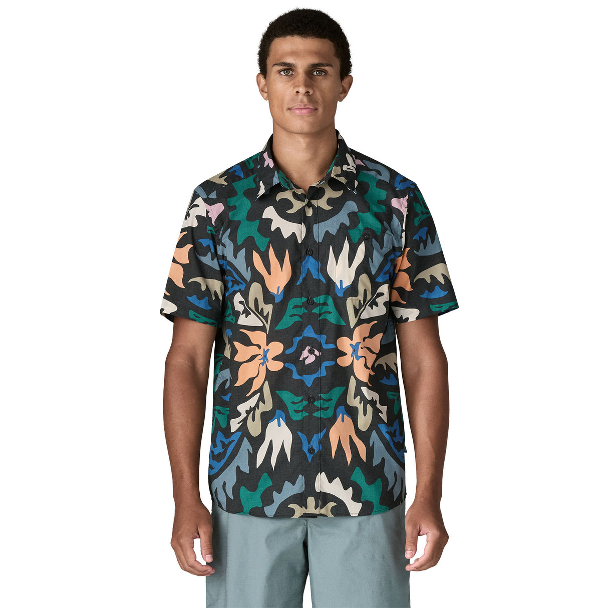 Patagonia Men's Go To Shirt Suns/Blue Sage / Small-Suns/Blue Sage / Medium-Suns/Blue Sage / Large-Suns/Blue Sage / X-Large-Kaleido/Black / Small - 53 Degrees North 