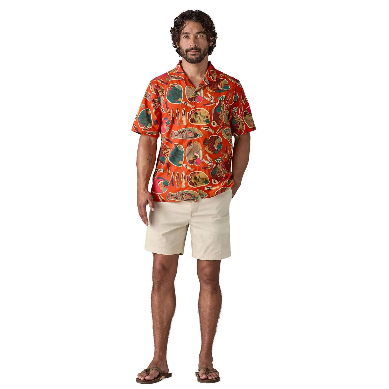 Patagonia Men's Tropical Island Camp Shirt Undersea/Ink Black / Small - 53 Degrees North
