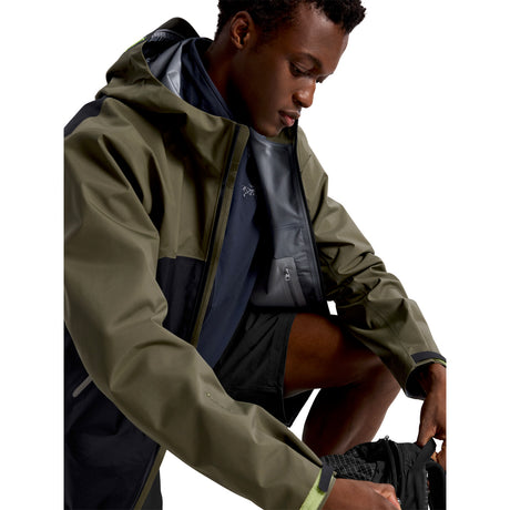 Men's Beta GORE-TEX Waterproof Jacket