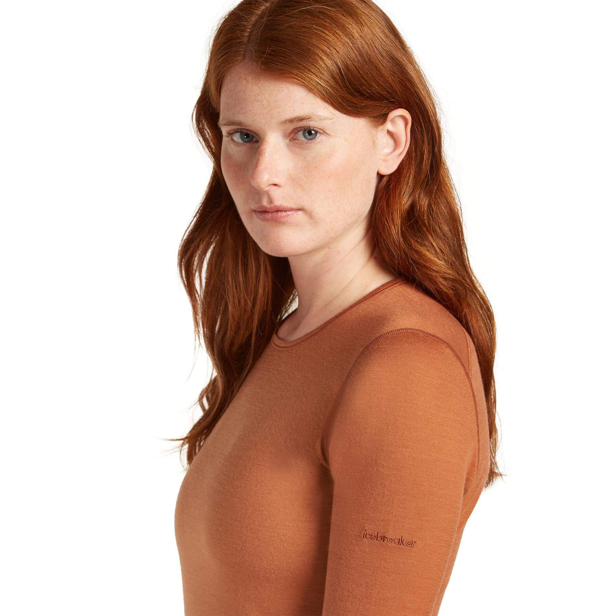 Icebreaker Women's Merino 200 Oasis Crewe Shirt Passion / X-Small-Passion / Small-Passion / Medium-Passion / Large-Passion / X-Large #- 53 Degrees North 