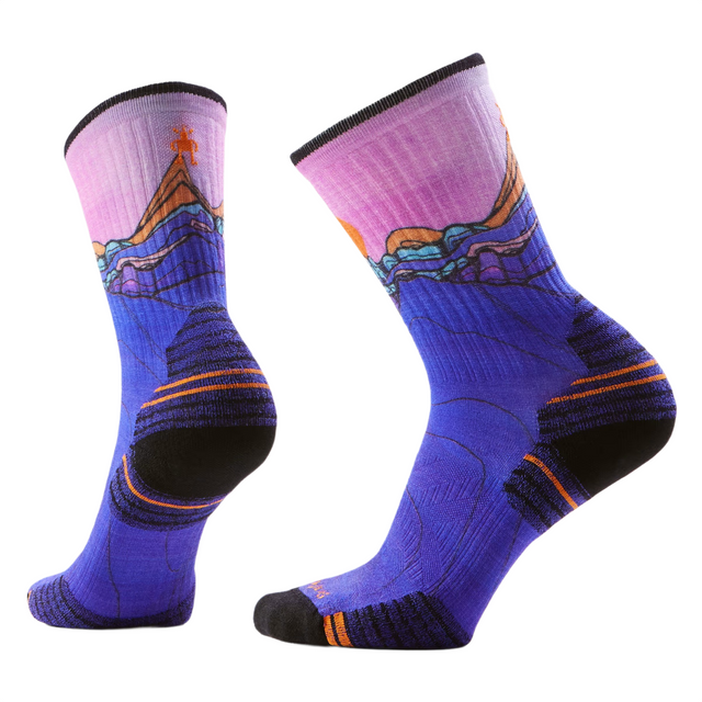 Smartwool Women's Hike Targeted Cushion Mountain Sunrise Print Crew Socks Deep Navy / Medium (UK 5-7.5) - 53 Degrees North 
