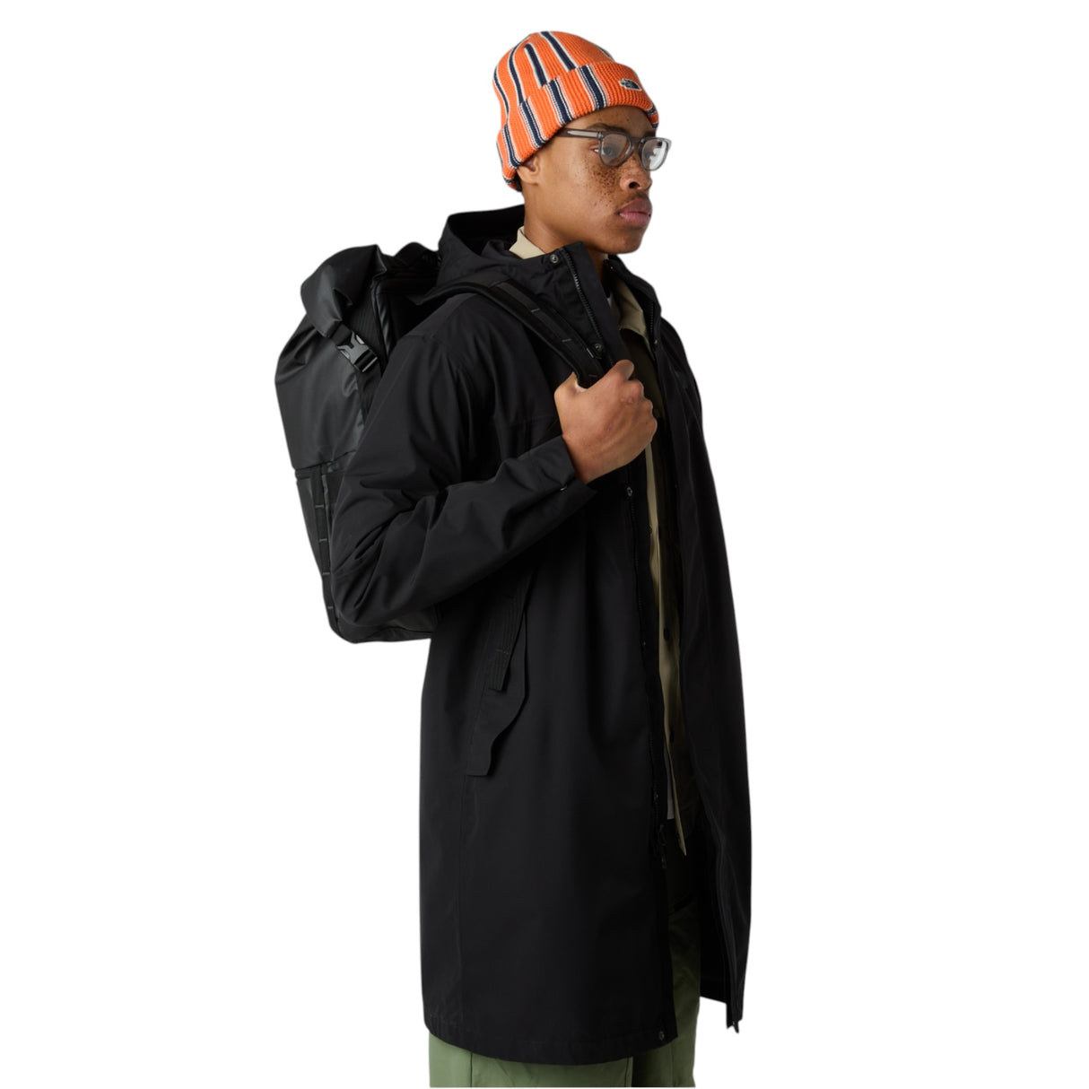 The North Face Base Camp Voyager Rolltop TNF Black/Asphalt Grey - 53 Degrees North 