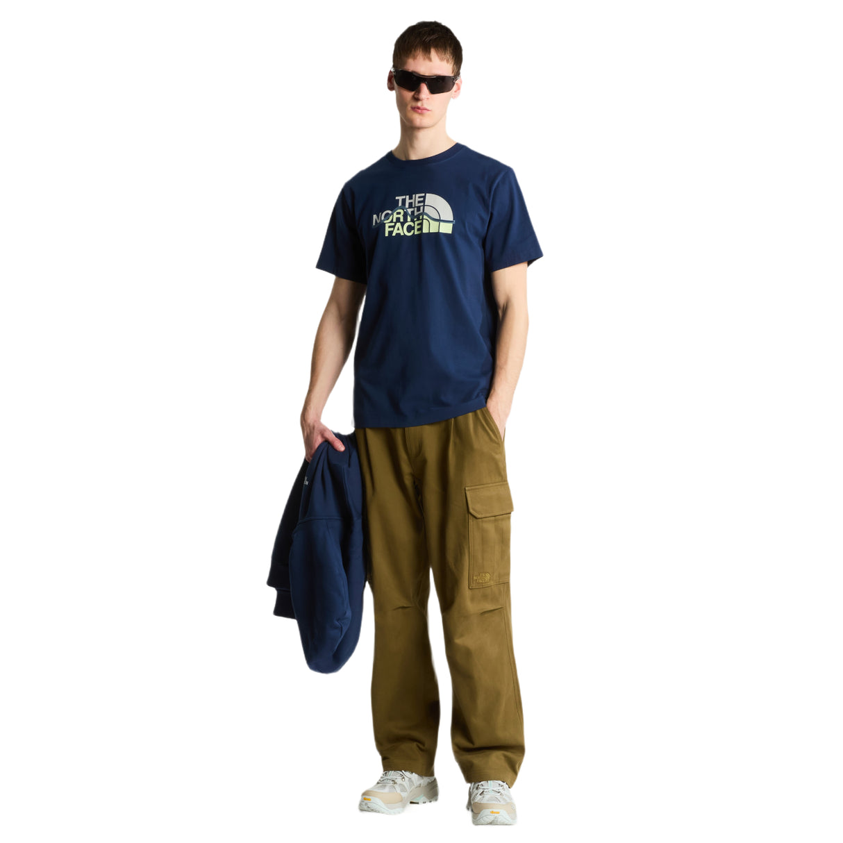 The North Face Men's Mountain Line T-Shirt TNF Black / Small - 53 Degrees North