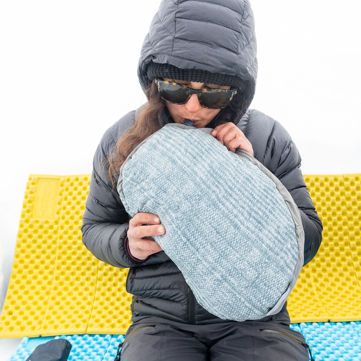 Therm-A-Rest Air Head Pillow Blue Woven - 53 Degrees North