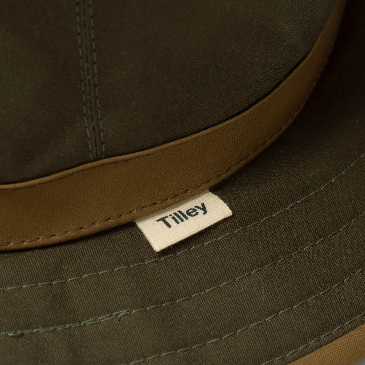 Tilley TWC7 Outback Waxed Adventure Hat Green/British Tan / 56cm - 53 Degrees North