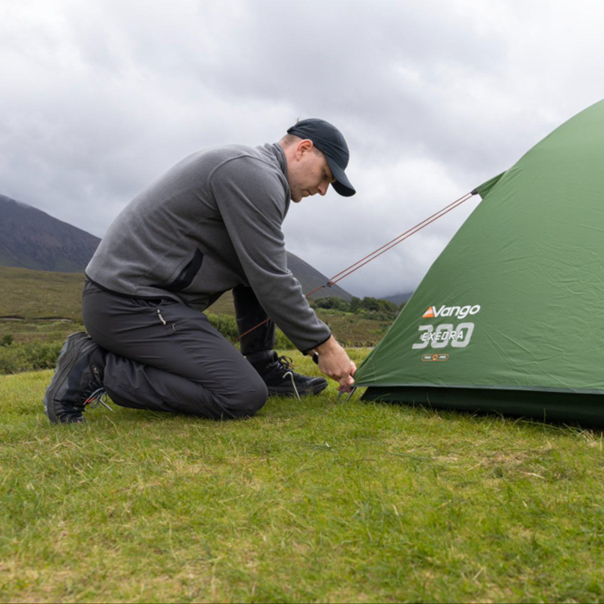 Vango Exedra 300 3-Person Tent Forest Green - 53 Degrees North 