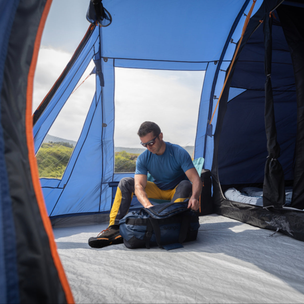 Vango Iris 500 5-Person Tent Twilight Blue - 53 Degrees North 