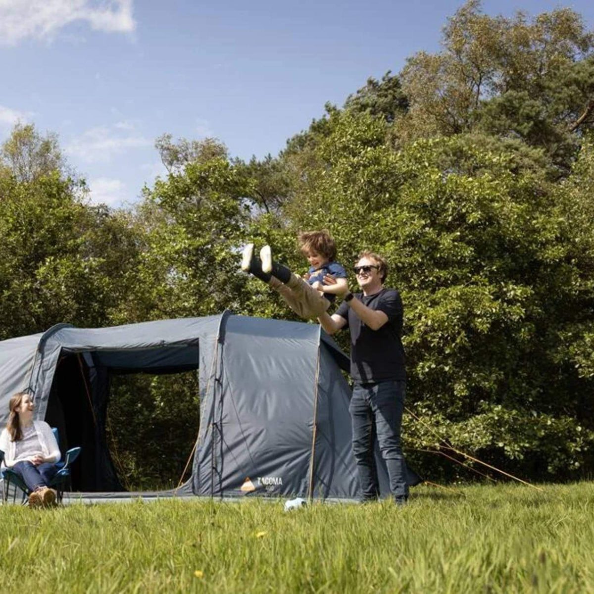 Vango Tacoma 400 4-Person Family Tent Deep Blue - 53 Degrees North