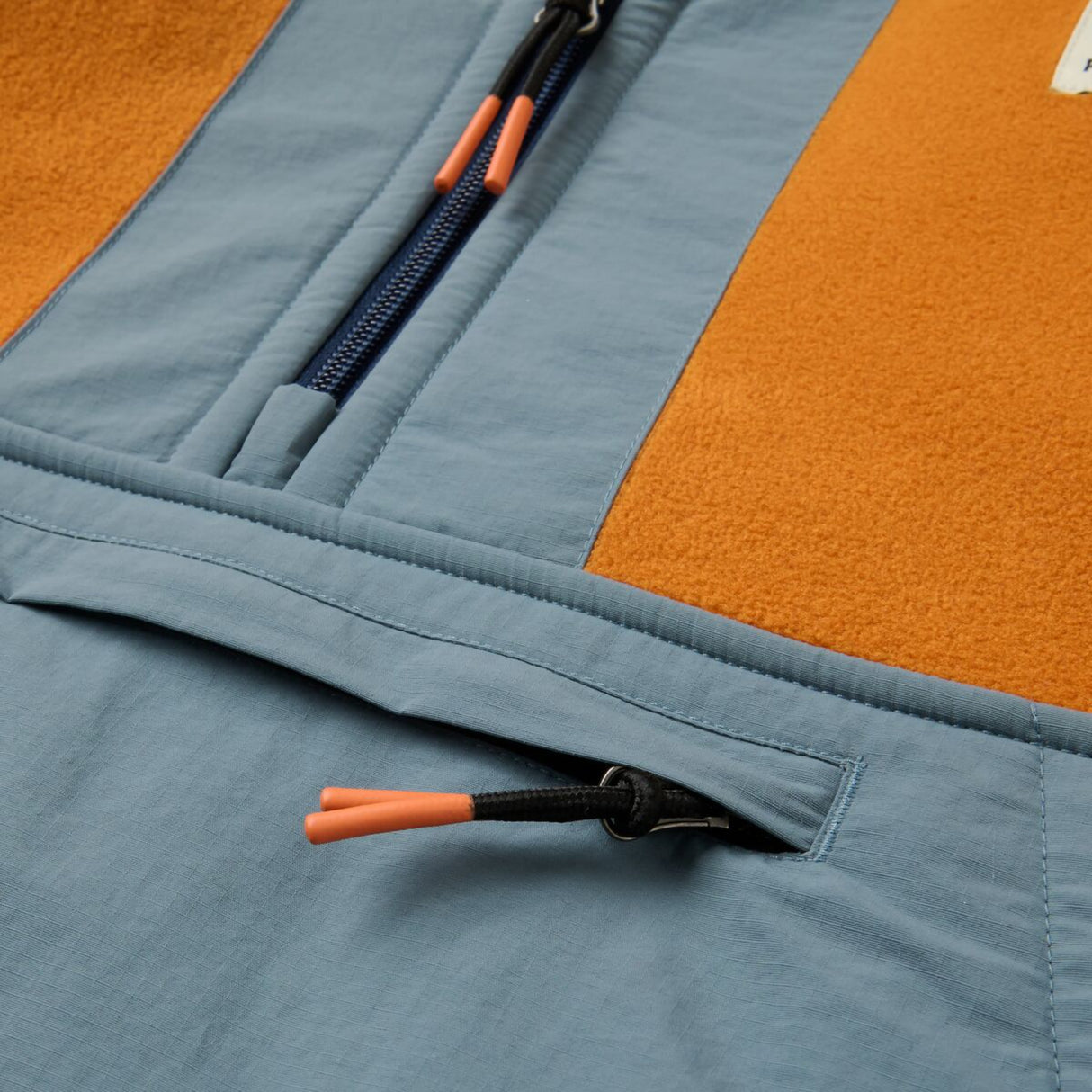 Passenger Men's Woodland 2.0 Hooded Half Zip Recycled Polar Fleece Retro Orange/Tidal Blue / Small-Retro Orange/Tidal Blue / Medium-Retro Orange/Tidal Blue / Large-Retro Orange/Tidal Blue / X-Large #- 53 Degrees North 