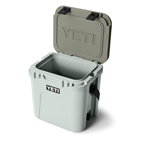 YETI Roadie 24 Cool Box Ridgeline-Rescue Red-Navy-King Crab Orange - 53 Degrees North 