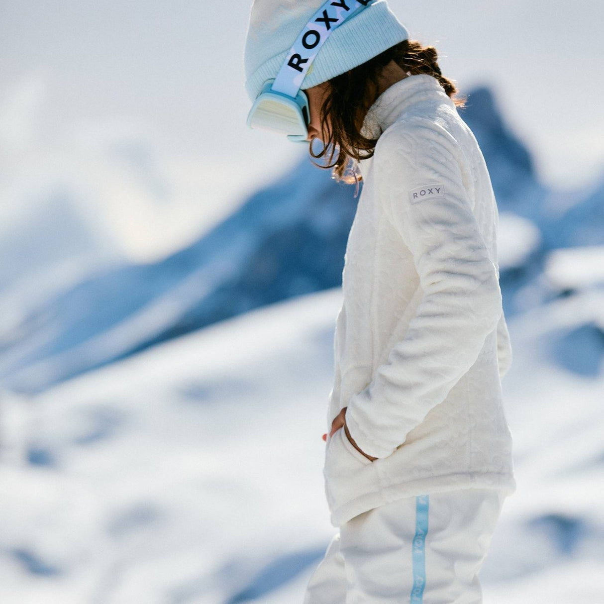 Roxy Girls' Igloo Fleece Whisper White Big Flower Emboss / Age 7-8-Whisper White Big Flower Emboss / Age 9-10-Whisper White Big Flower Emboss / Age 11-12-Whisper White Big Flower Emboss / Age 13-14-Whisper White Big Flower Emboss / Age 15-16 #- 53 Degrees North 