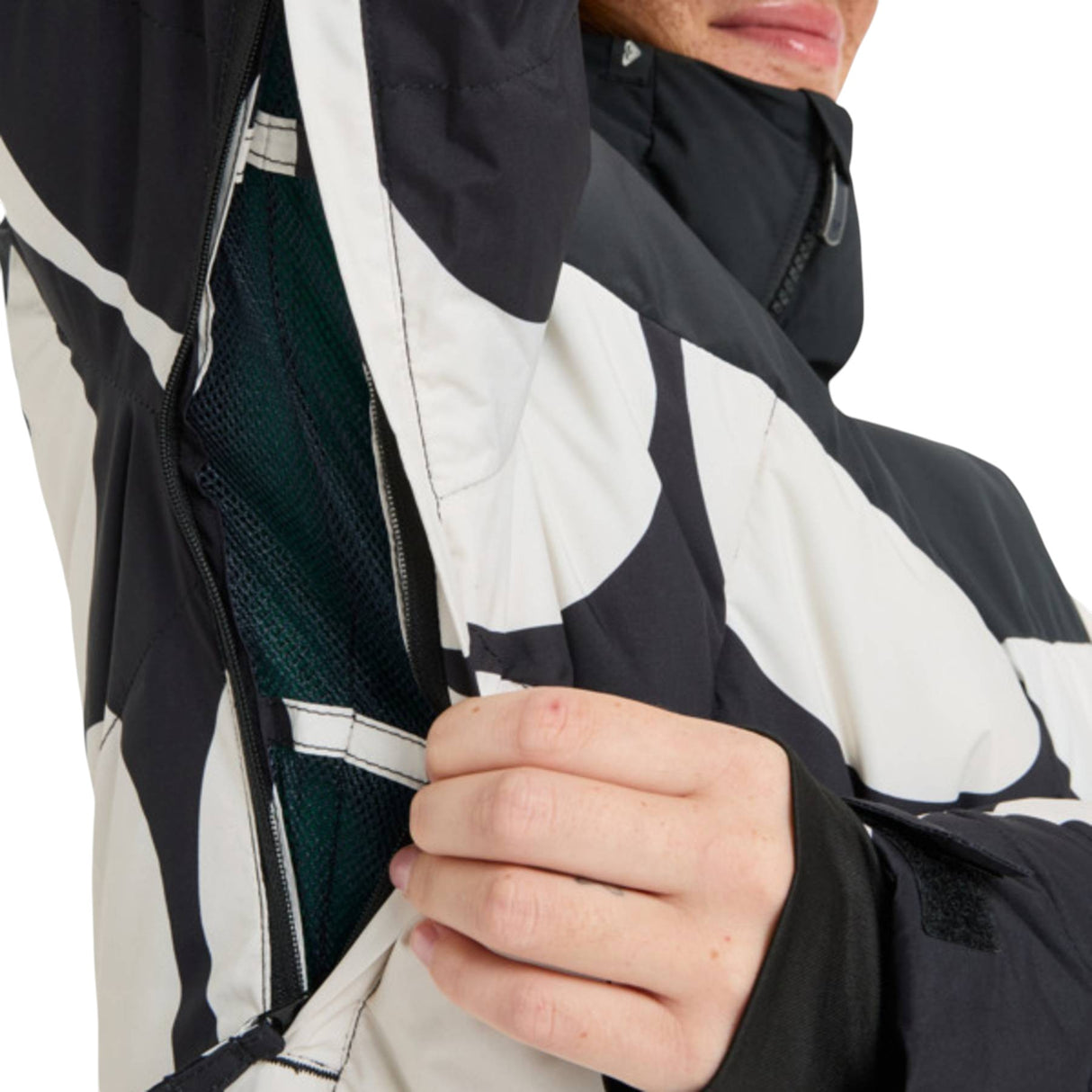 Roxy Women's Alofted Puffy Ski Jacket True Black Big Dots / X-Small-True Black Big Dots / Small-True Black Big Dots / Medium-True Black Big Dots / Large #- 53 Degrees North 