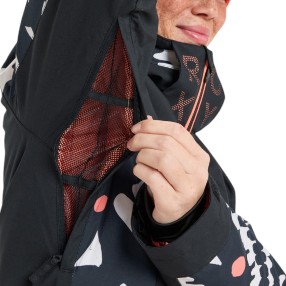 Roxy Women's Free Jet Ski Jacket True Black Big Flower / X-Small-True Black Big Flower / Small-True Black Big Flower / Medium-True Black Big Flower / Large-True Black Big Flower / X-Large #- 53 Degrees North 