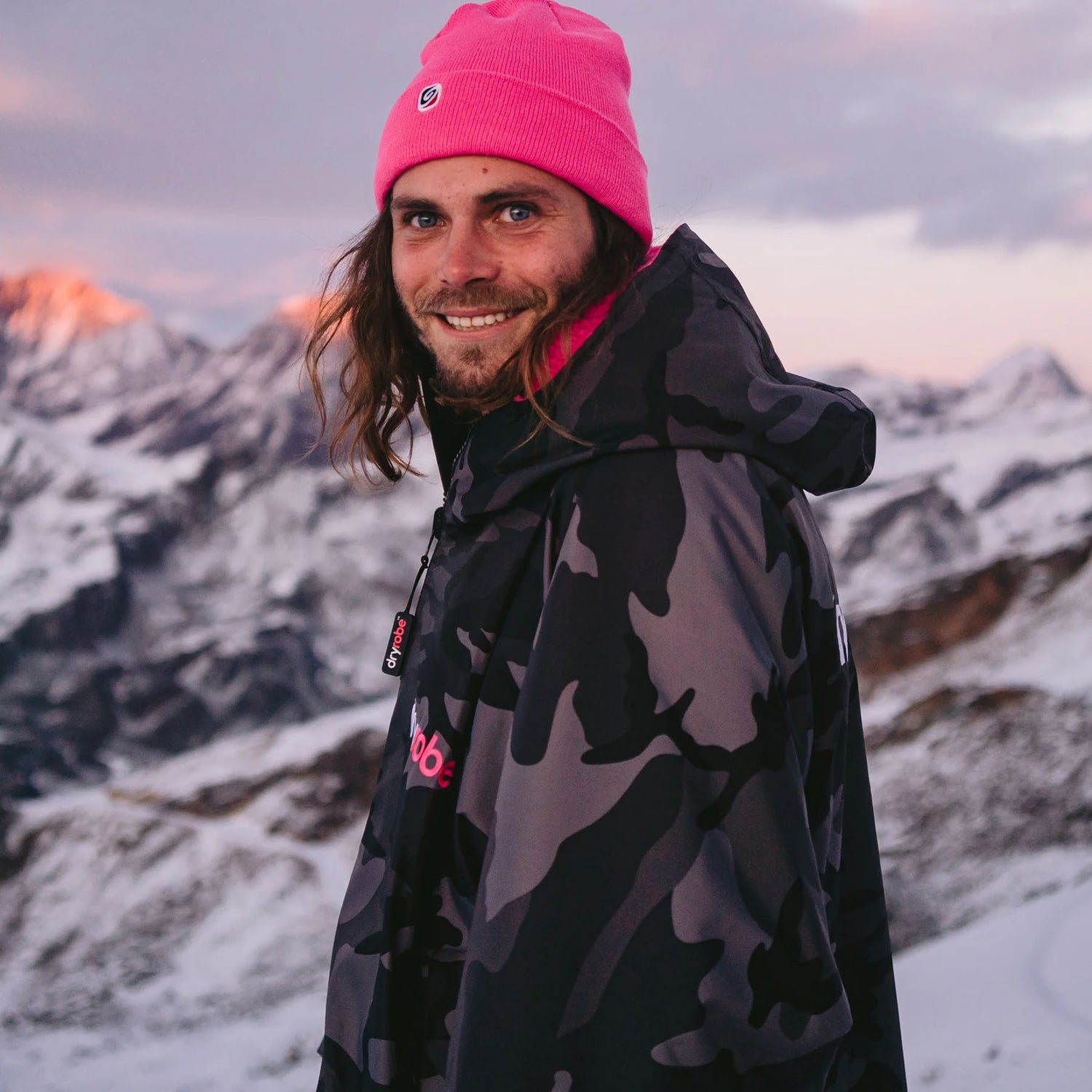 Dryrobe Adult's Advance Long Sleeve Camo/Pink Camo/Pink / S-Camo/Pink / M #- 53 Degrees North 