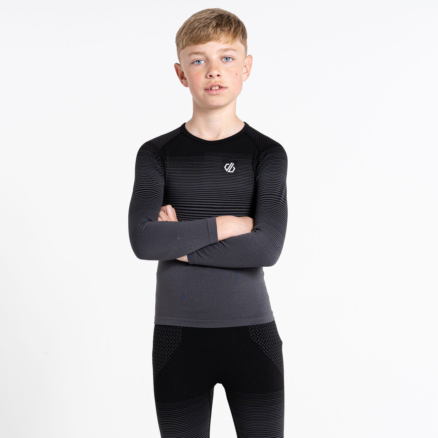 Dare 2b Kids' In The Zone Ski Baselayer Set Black Gradient / Small-Black Gradient / Medium-Black Gradient / Large-Black / Small-Black / Medium #- 53 Degrees North 