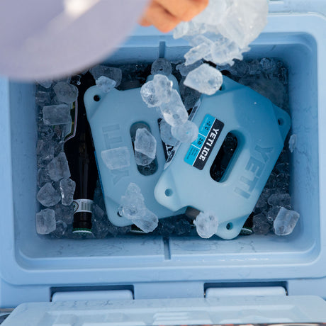 YETI Ice Pack 1.8 kg (4 lb)-900 g (2 lb) #- 53 Degrees North 