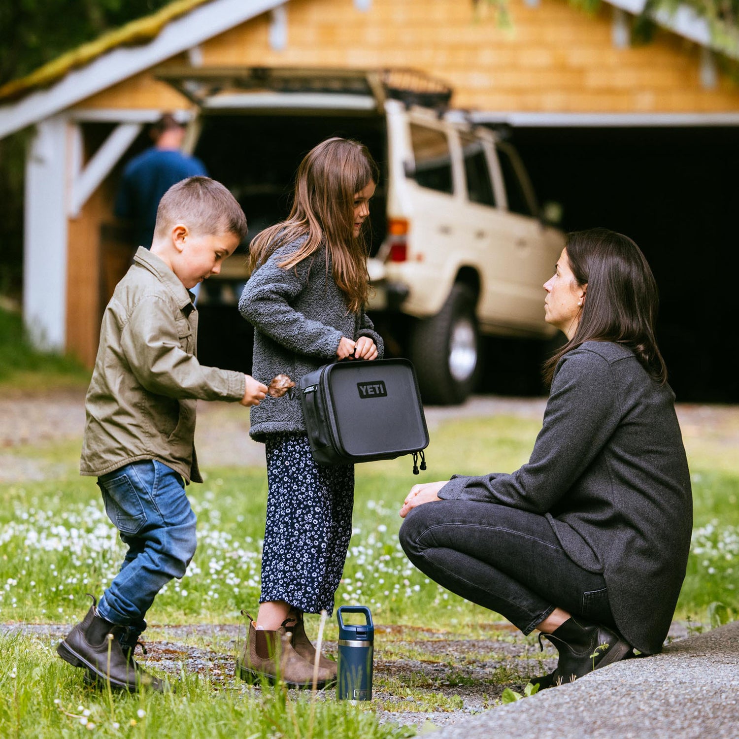 YETI Rambler Junior 12 oz (354 ml) Kids Bottle Navy-Rescue Red #- 53 Degrees North 