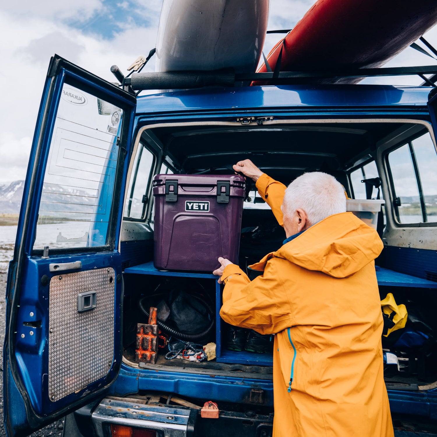 YETI Roadie 24 Cool Box | 53 Degrees North