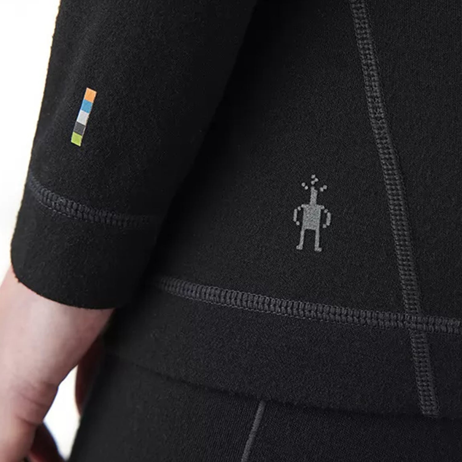 Smartwool Women's Classic Thermal Merino Baselayer Crew Shirt Black / X-Small-Black / Small-Black / Medium-Black / Large-Black / X-Large #- 53 Degrees North 