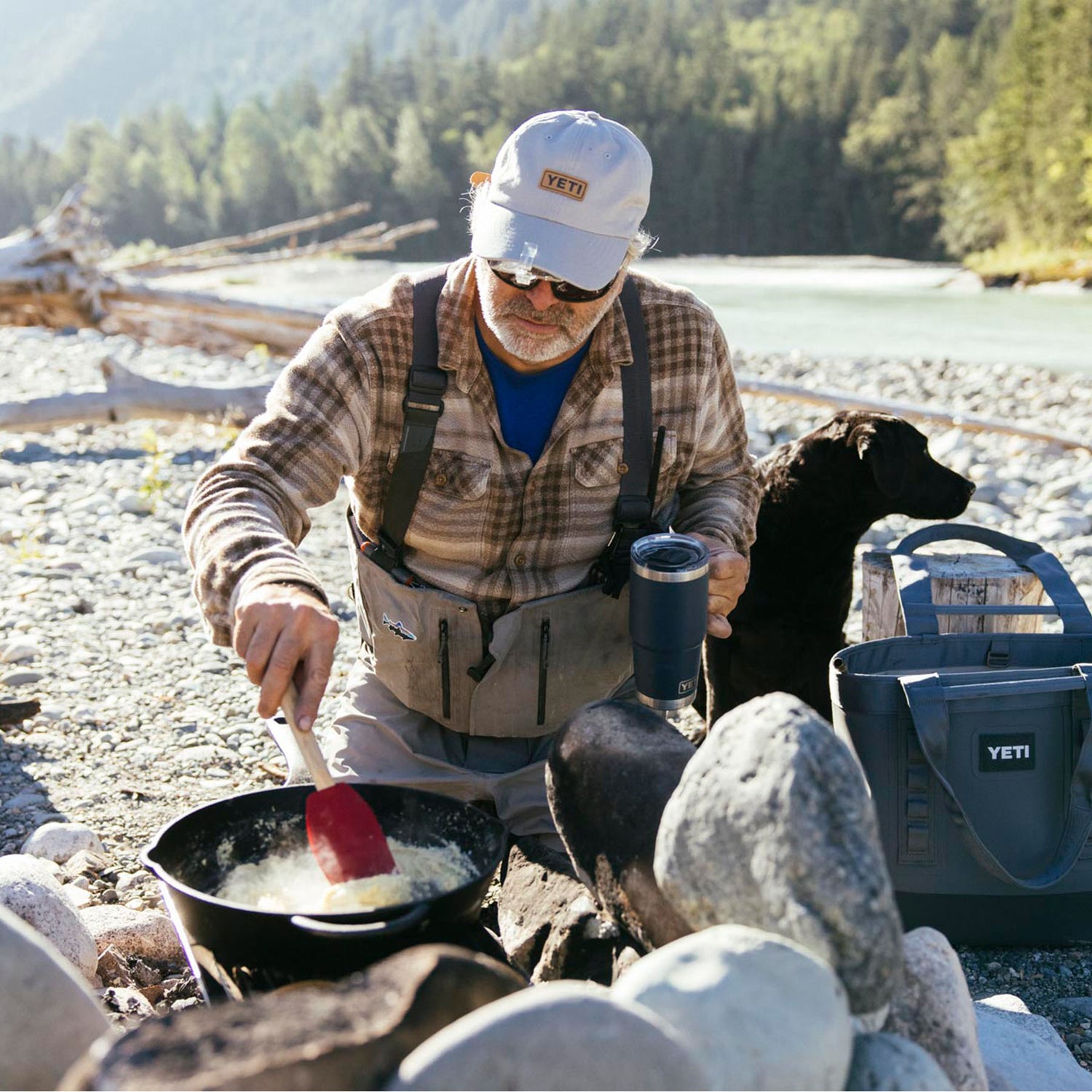 YETI Rambler 20 oz (591 ml) Travel Mug | 53 Degrees North