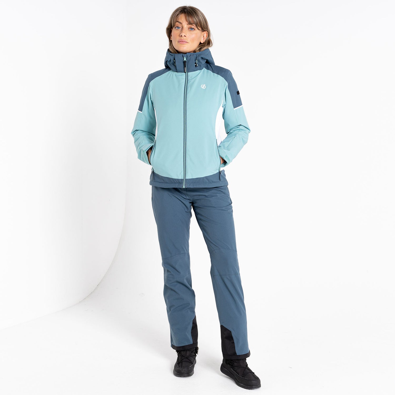Dare 2b Women's Enliven Ski Jacket Canton Green/Orion Grey / 8-Canton Green/Orion Grey / 10-Canton Green/Orion Grey / 12-Canton Green/Orion Grey / 14-Canton Green/Orion Grey / 16 #- 53 Degrees North 