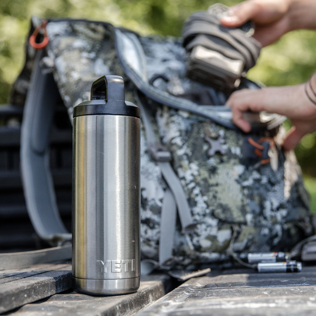 Yeti Rambler 18 oz (532 ml) Bottle with Chug Cap #color_stainless-steel