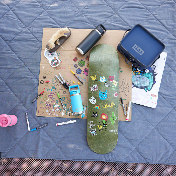 Yeti Rambler 18 oz (532 ml) Bottle with Chug Cap #color_navy
