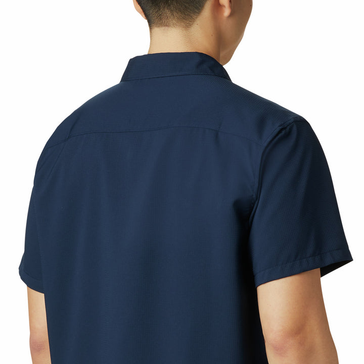 Columbia Mens Utilizer II Solid Short Sleeve Shirt #color_collegiate-navy