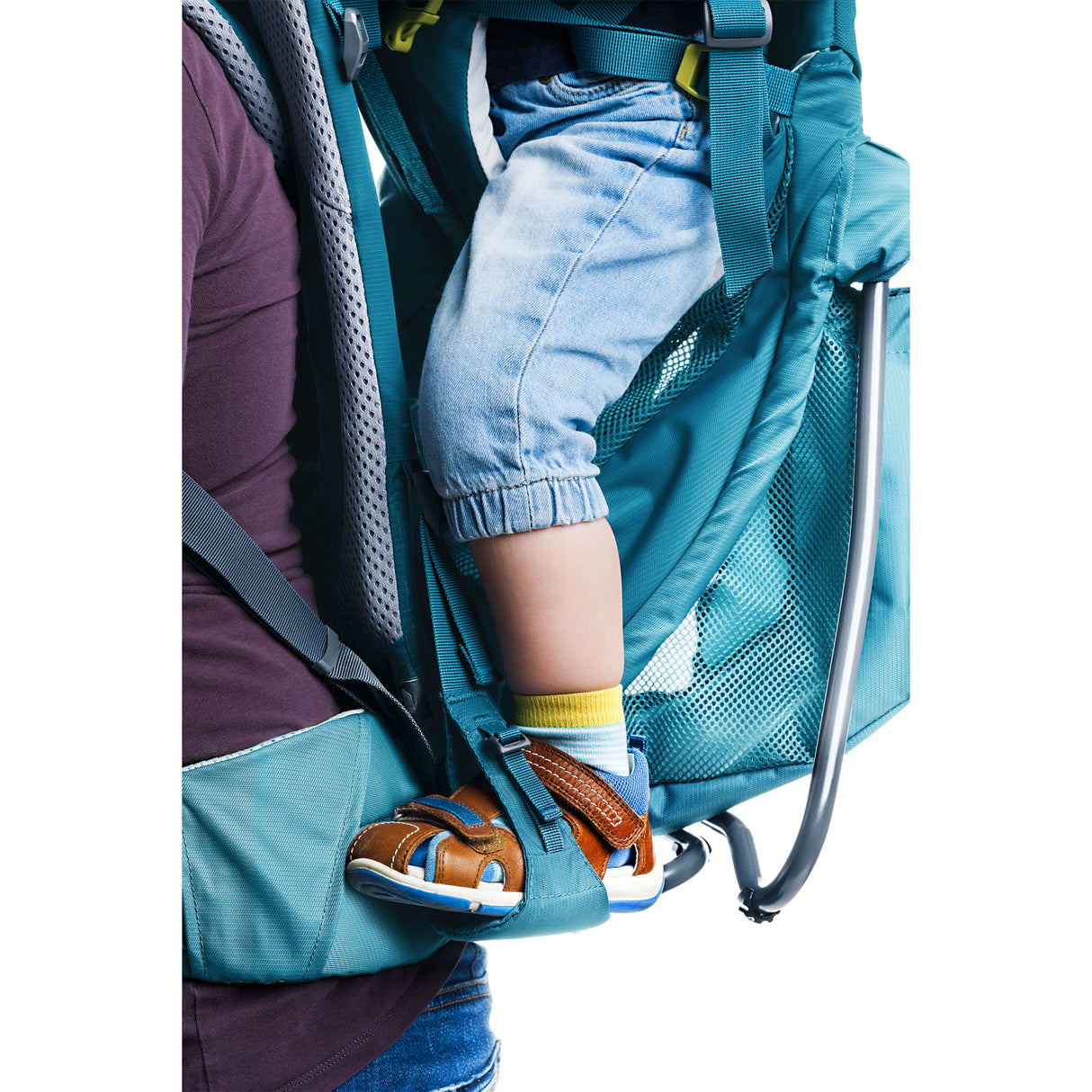 Deuter Kid Comfort Active SL Child Carrier Currant-Denim - 53 Degrees North 