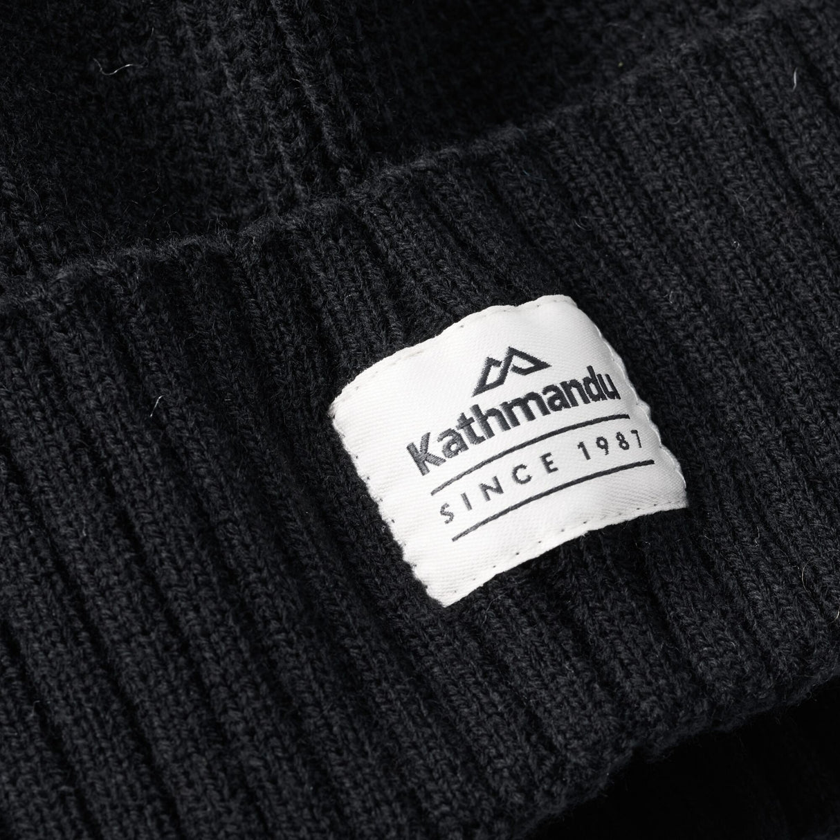 Kathmandu Unisex Badge Beanie Light Grey Marl / One Size-Black / One Size #- 53 Degrees North 