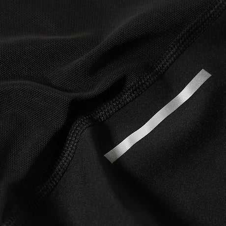 The North Face Women's Movmynt Capri Leggings TNF Black / X-Small-TNF Black / Small-TNF Black / Medium-TNF Black / Large-TNF Black / X-Large - 53 Degrees North 