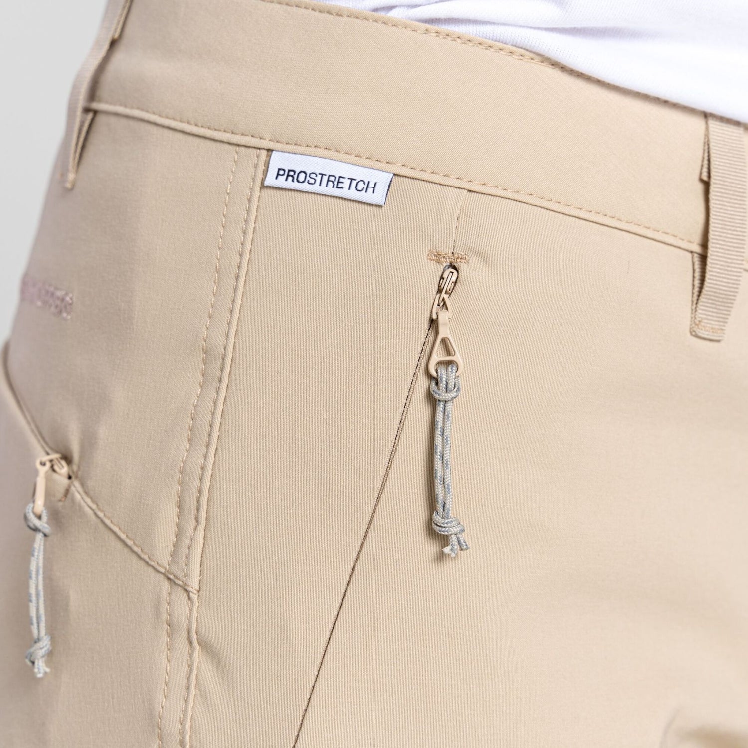 Craghoppers Women's Kiwi Pro II Crop Trousers Desert Sand / X-Small-Desert Sand / Small-Desert Sand / Medium-Desert Sand / Large-Desert Sand / X-Large #- 53 Degrees North 