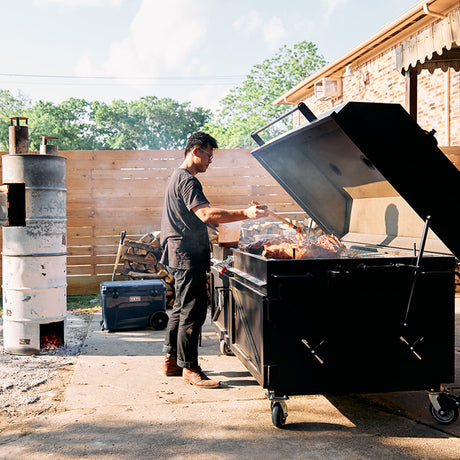 YETI Tundra Haul Wheeled Cool Box Big Wave-Navy - 53 Degrees North 