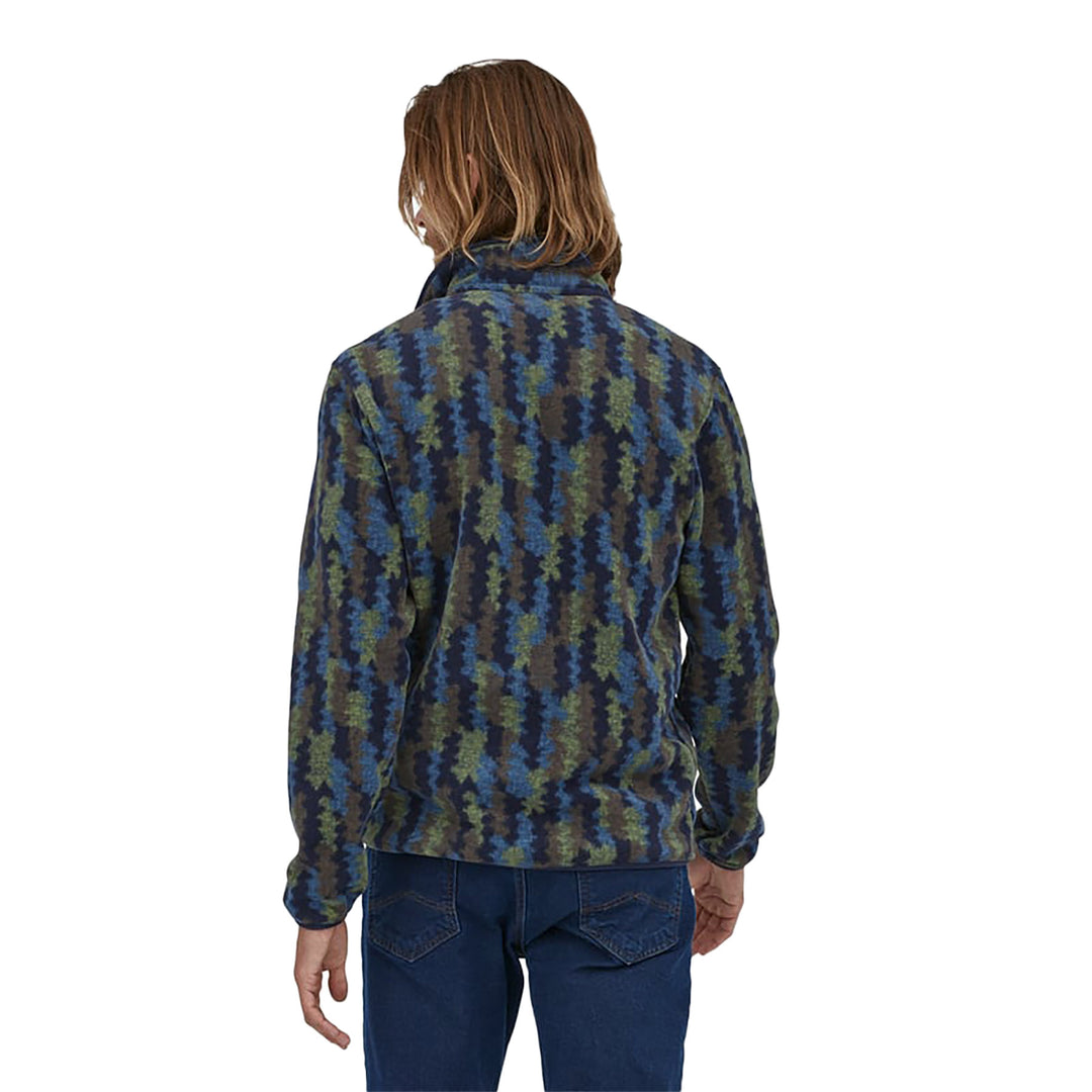 Patagonia Men's Lightweight Synch Snap-T Pullover #color_climbing-trees-ikat-new-navy